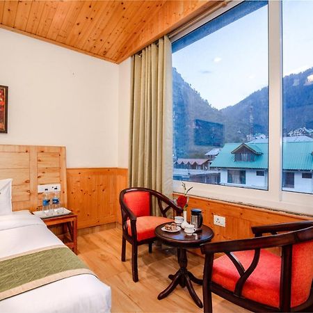 Tripli Hotels Stone House Cottage Manāli Exteriör bild