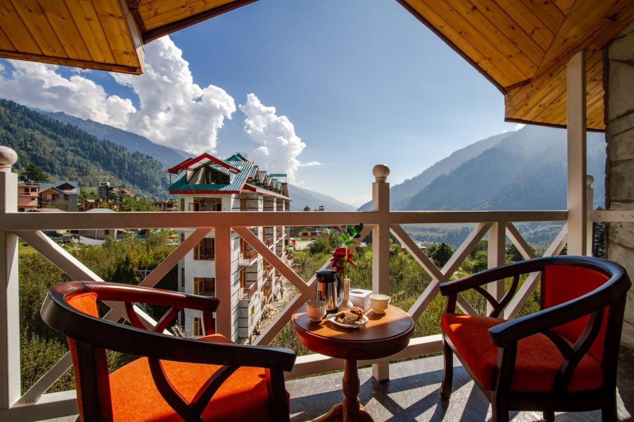Tripli Hotels Stone House Cottage Manāli Exteriör bild
