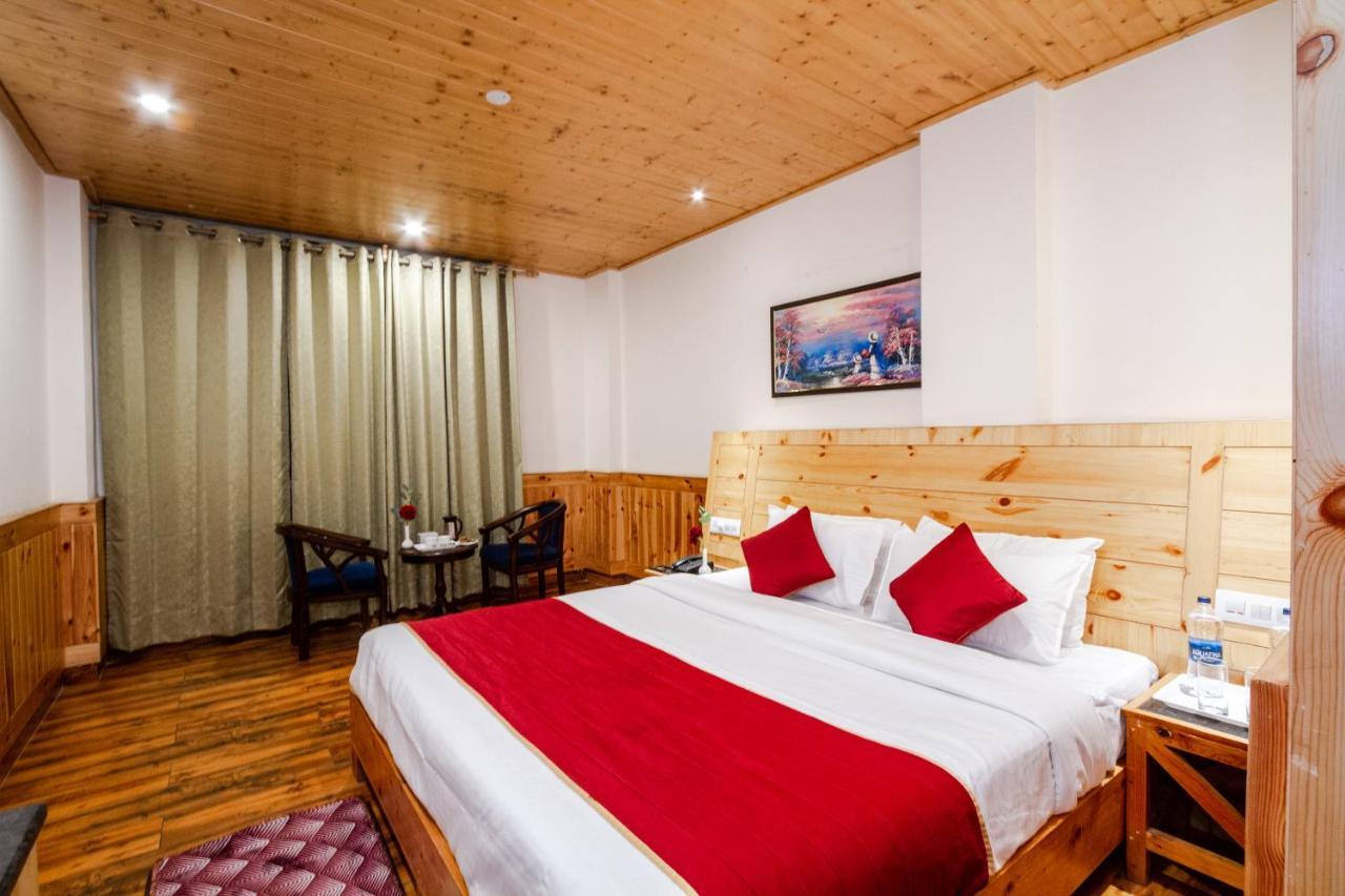 Tripli Hotels Stone House Cottage Manāli Exteriör bild