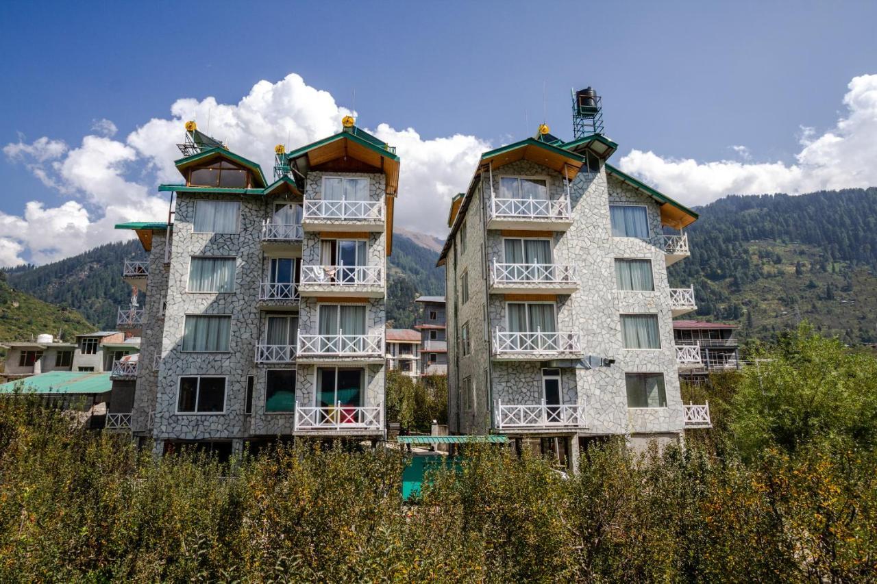 Tripli Hotels Stone House Cottage Manāli Exteriör bild