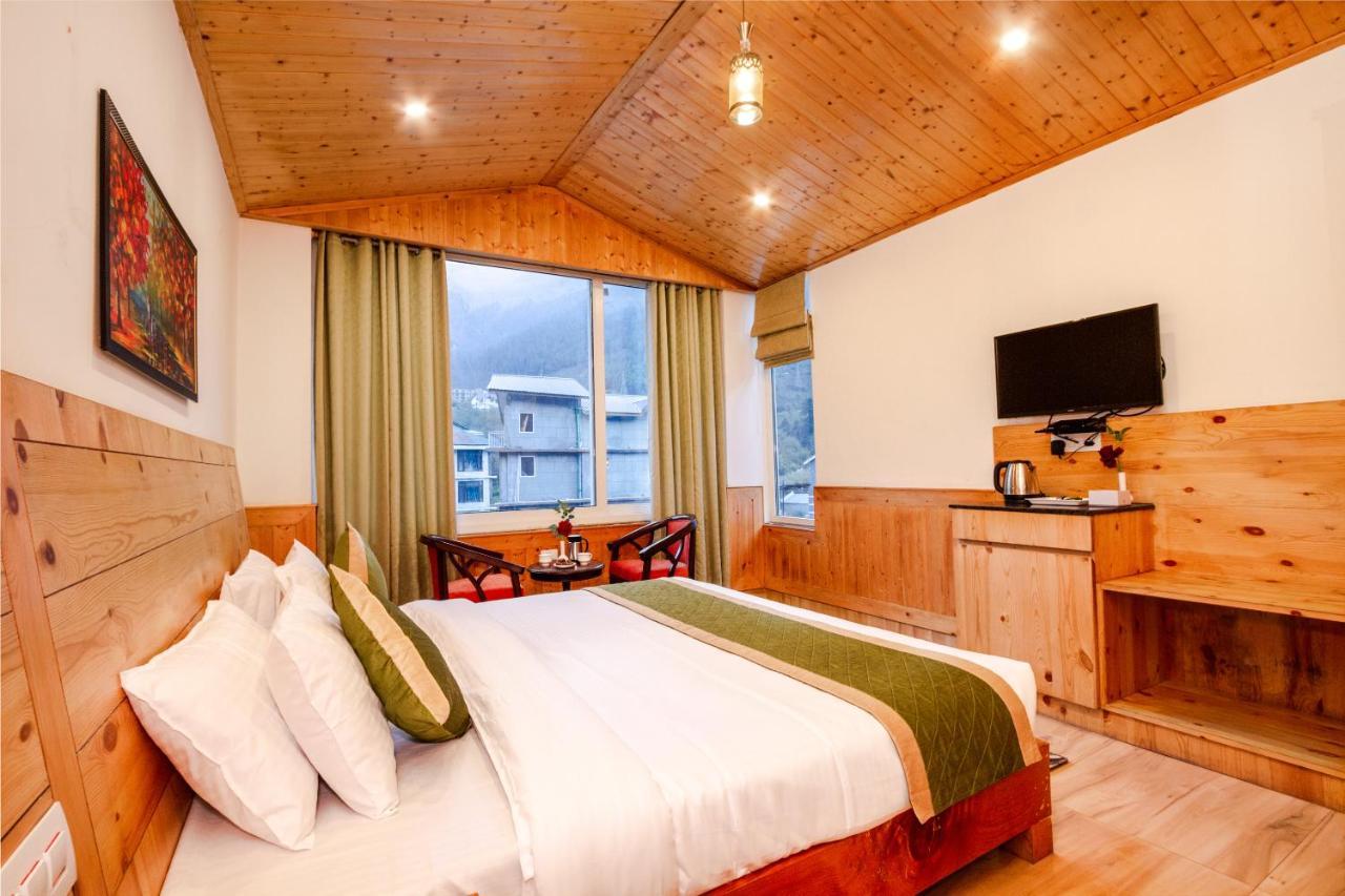 Tripli Hotels Stone House Cottage Manāli Exteriör bild